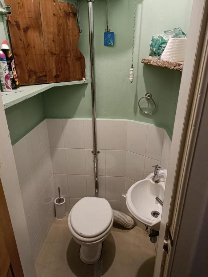 אדינבורו City Centre Flat - Sleep Upto 4 מראה חיצוני תמונה